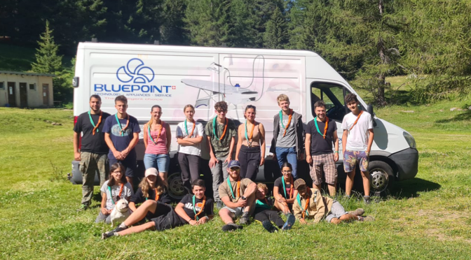 BLUEPOINT Service SA aiuta gli esploratori per il trasporto del materiale al campeggio